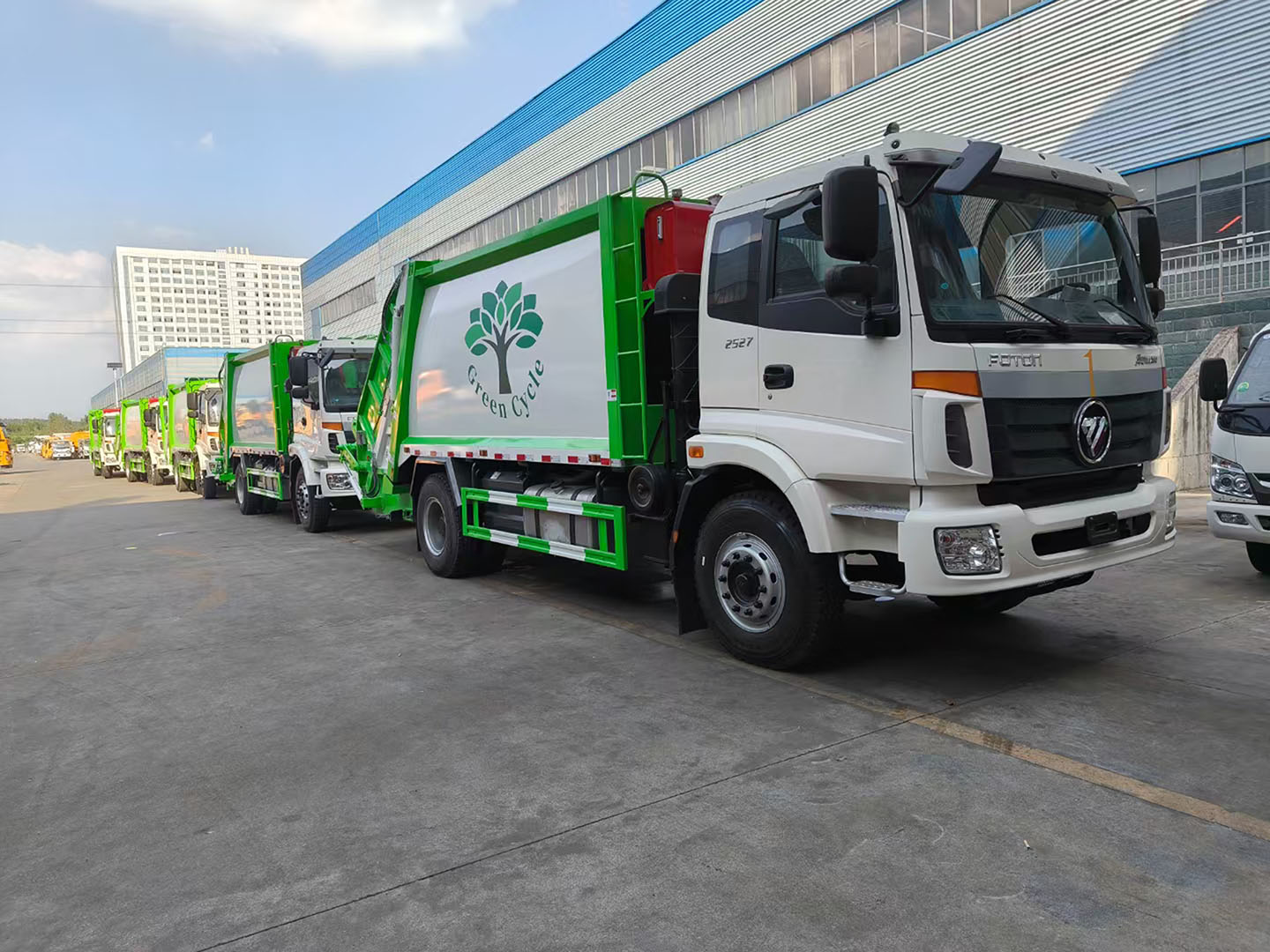 福田欧曼16立方出口压缩垃圾车